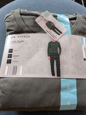 Avenue 2 Piece Pajama Green Crew Neck Long Sleeve Shirt And Pant Men Large